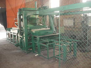 優(yōu)質(zhì)水泥制磚機(jī) 引領(lǐng)新興建材產(chǎn)業(yè)升級